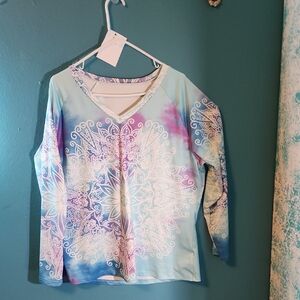 Women's Pastel Mandala V-Neck Long Sleeve Top